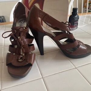 Jessica Simpson heels